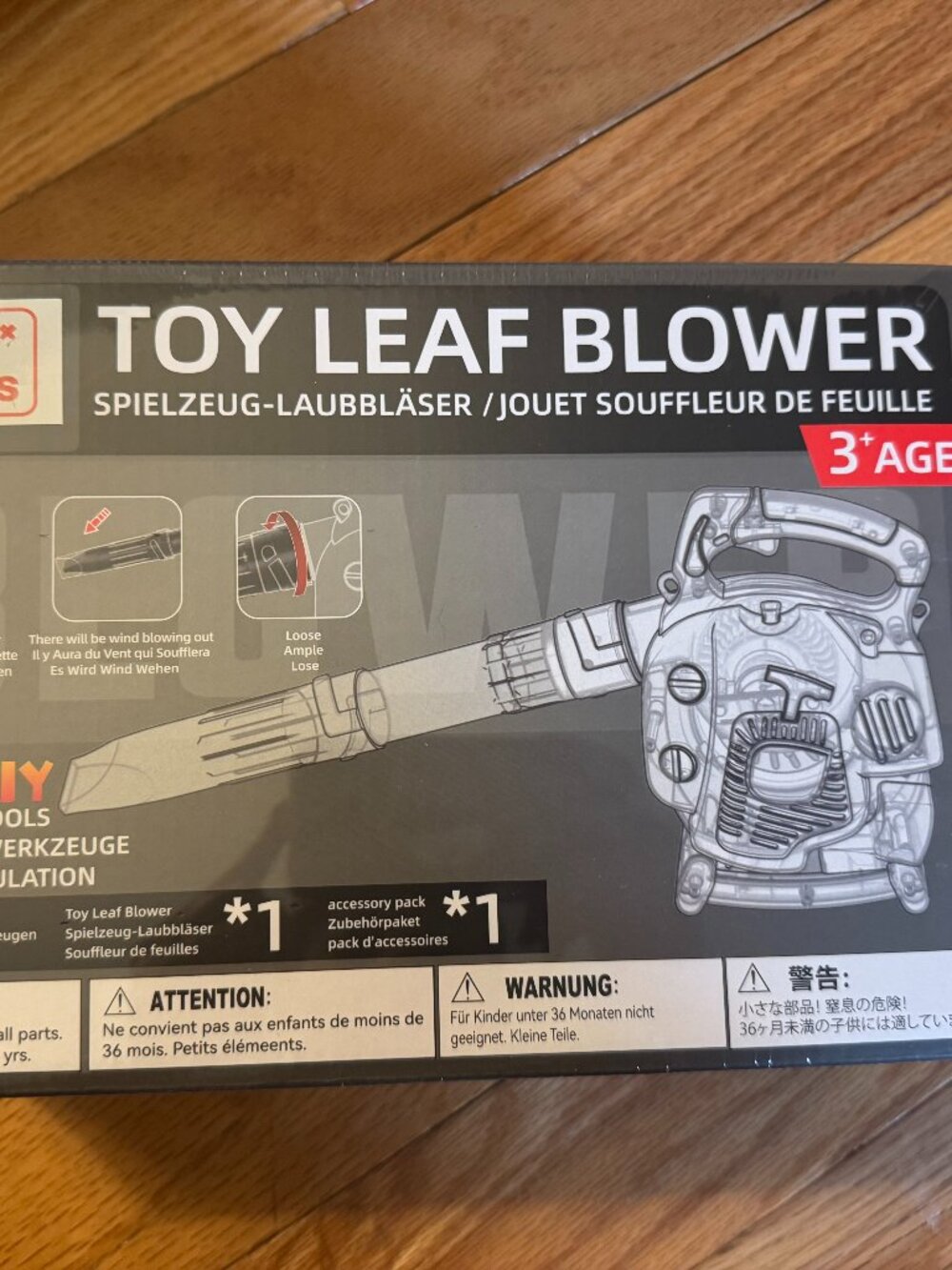 Toy Choi's brand toy leaf blower set